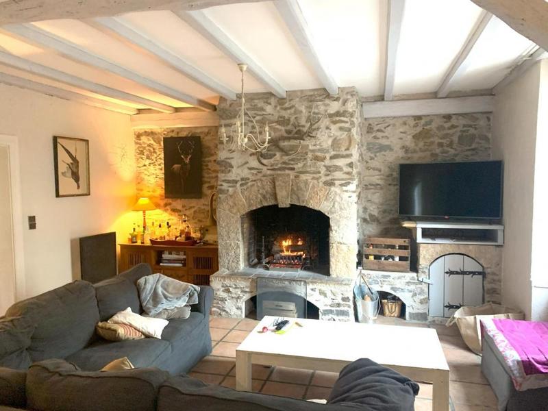 Maison de village - 430 m² - 6 pièces