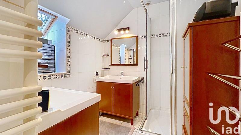 Maison - 172 m² - 7 pièces