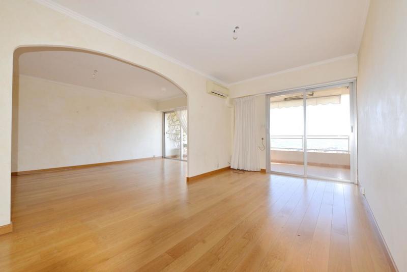 Appartement - 84 m² - 4 pièces