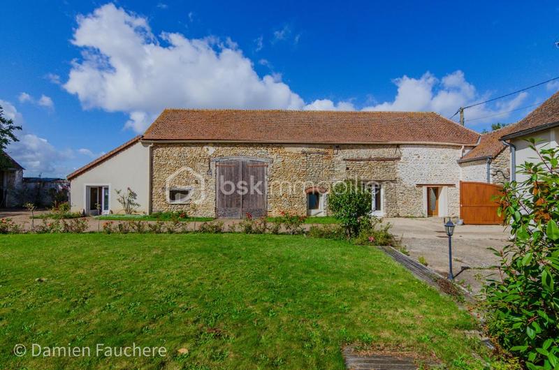 Corps de ferme - 340 m² - 11 pièces