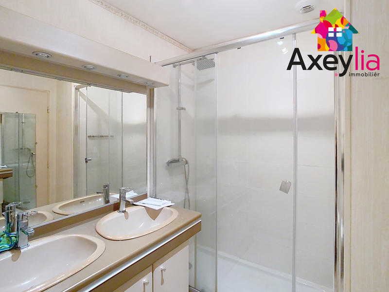 Maison - 105 m² - 6 pièces