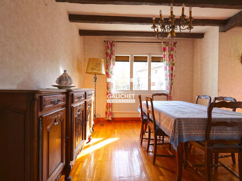 Maison - 191 m² - 5 pièces