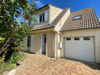 Maison - 115 m² - 5 pièces
