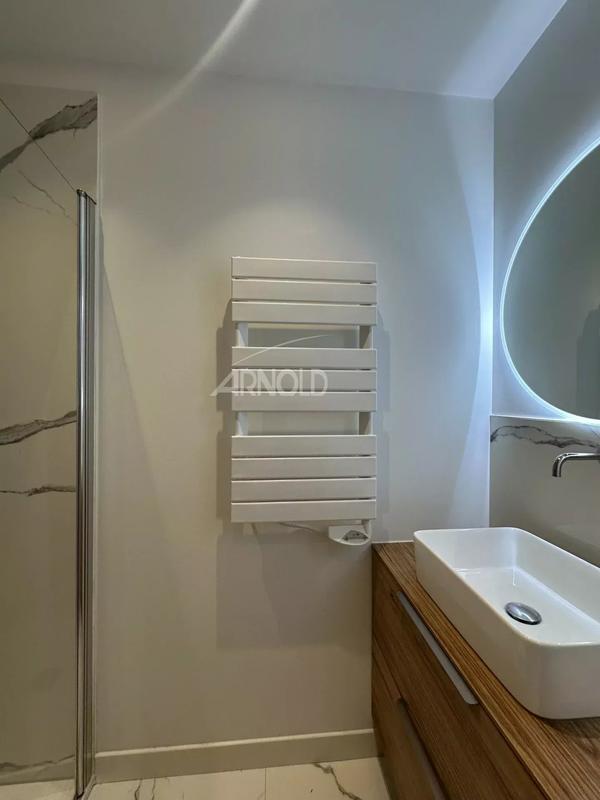 Appartement - 128 m² - 5 pièces