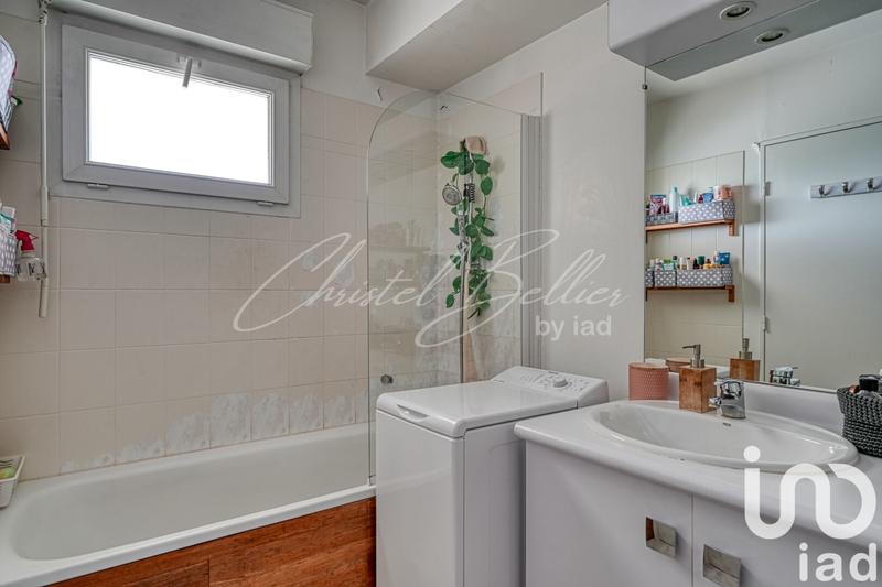 Duplex - 101 m² - 4 pièces