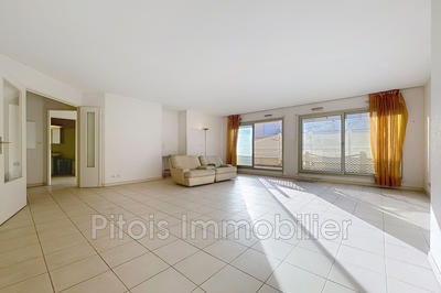 Appartement - 87 m² - 3 pièces