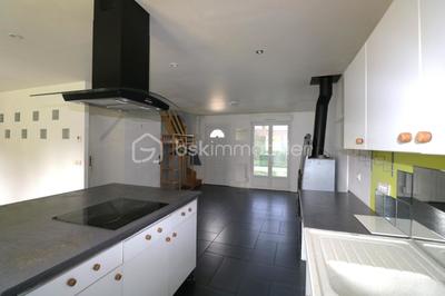 Maison - 109 m² - 6 pièces