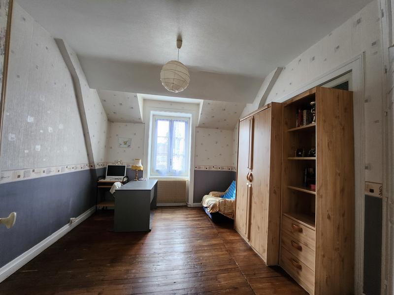 Maison ancienne - 194 m² - 9 pièces