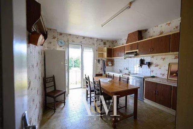 Maison - 162 m² - 7 pièces