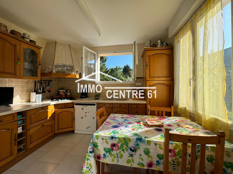 Maison - 170 m² - 6 pièces