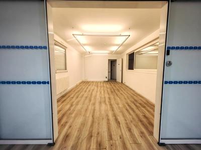 Bureau - 69 m² - 2 pièces