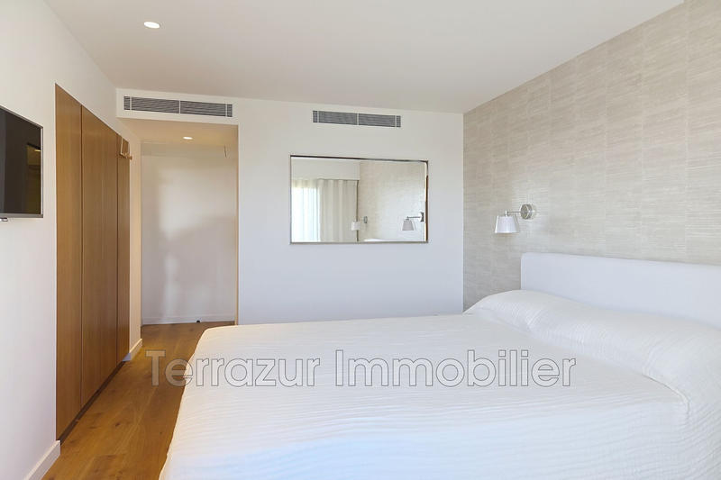 Appartement - 77 m² - 3 pièces