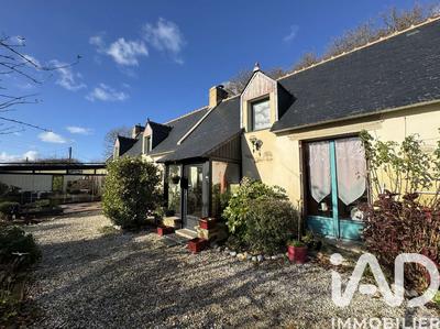 Maison - 103 m² - 5 pièces