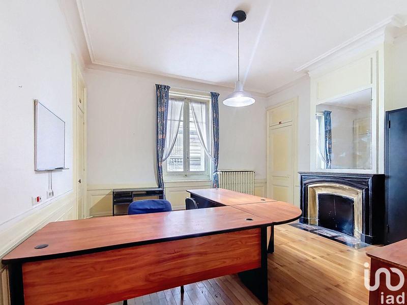 Local commercial - 128 m²