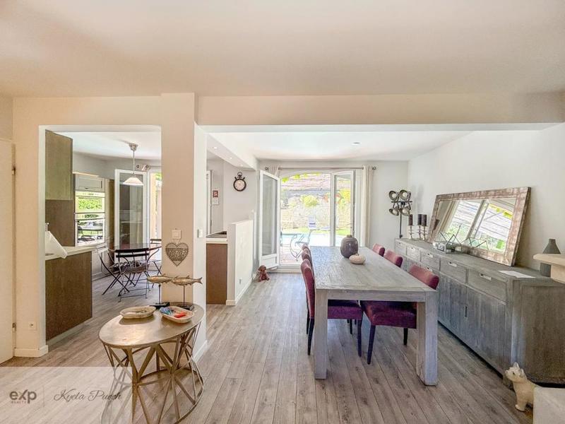 Maison - 94 m² - 4 pièces