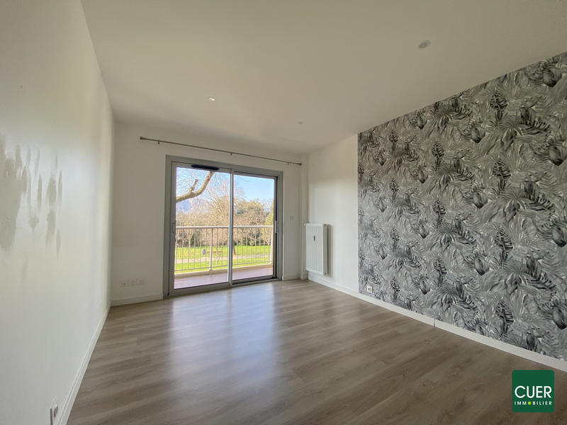 Appartement - 77 m² - 3 pièces