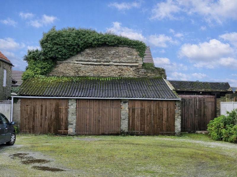 Maison - 203 m² - 11 pièces