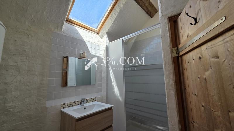 Maison en pierre - 86 m² - 4 pièces