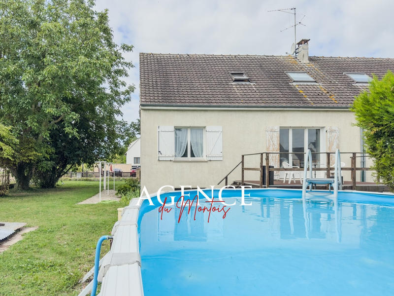 Maison - 109 m² - 4 pièces