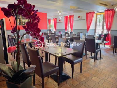 Local commercial - 311 m² - 8 pièces