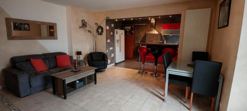 Appartement - 65 m² - 3 pièces