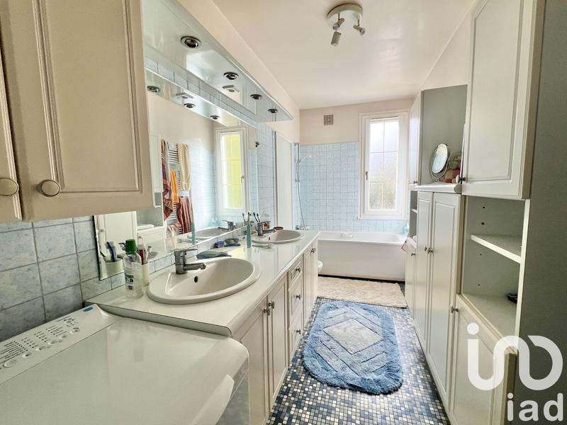 Maison - 85 m² - 3 pièces