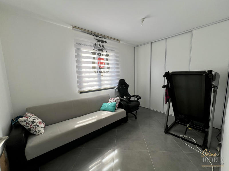 Maison - 183 m² - 7 pièces