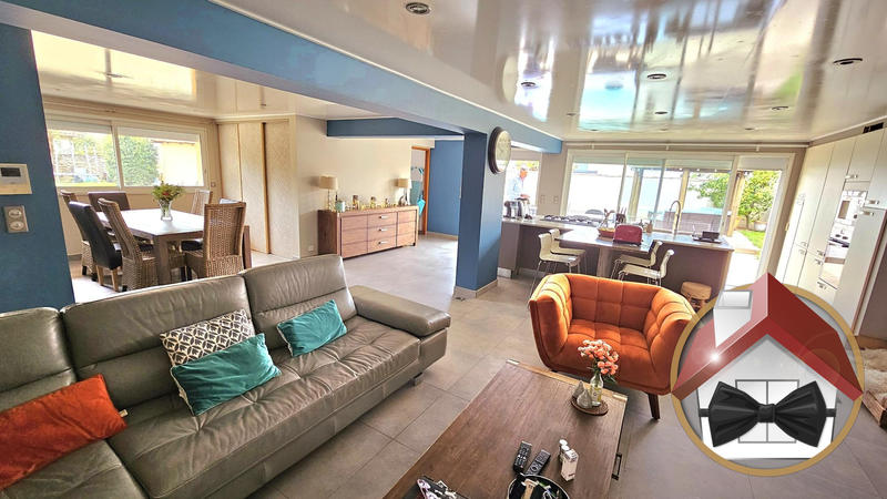 Maison - 206 m² - 5 pièces