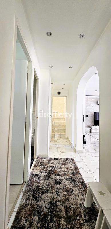 Pavillon - 156 m² - 6 pièces