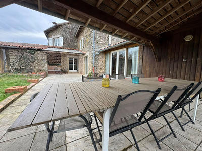 Maison - 306 m² - 8 pièces