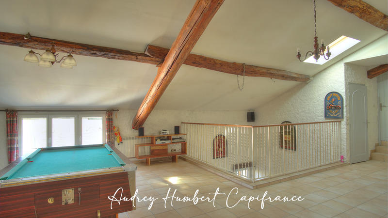 Maison de campagne - 225 m² - 7 pièces