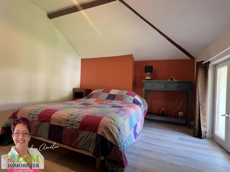 Maison - 230 m² - 6 pièces