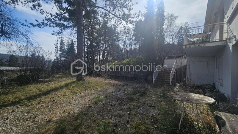 Villa - 237 m² - 7 pièces