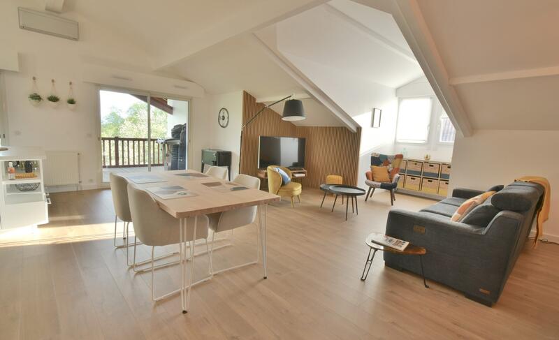 Appartement - 97 m² - 3 pièces