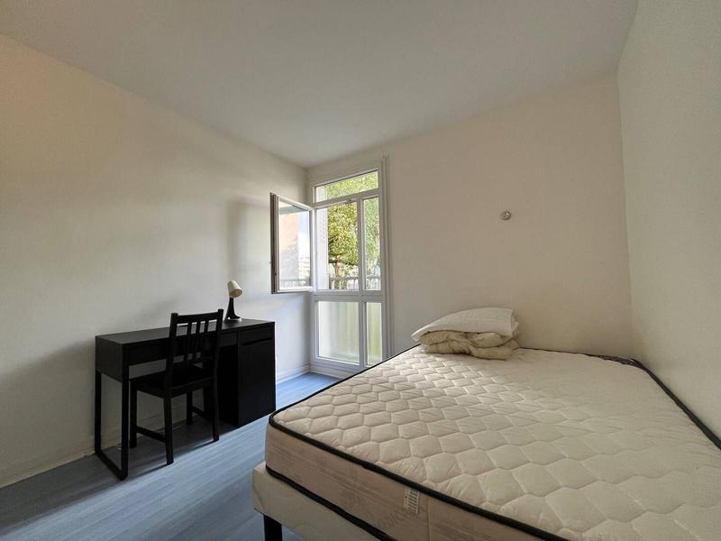 Appartement - 89 m² - 6 pièces