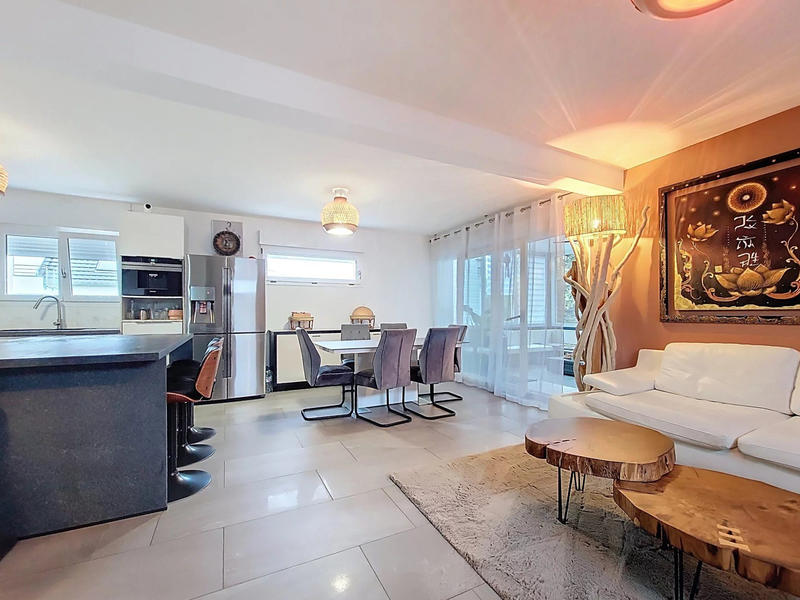 Appartement - 133 m² - 4 pièces