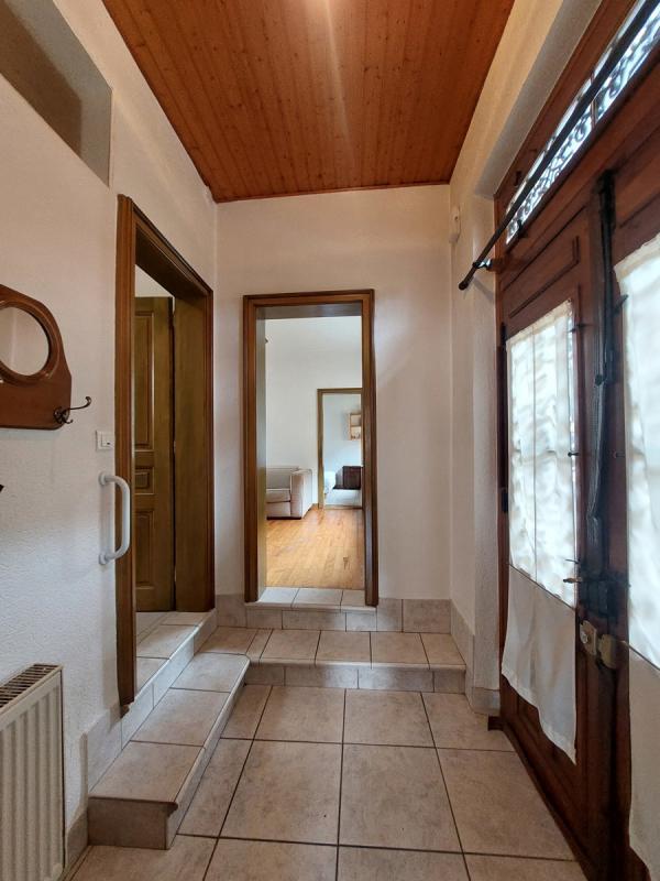 Propriété - 261 m²