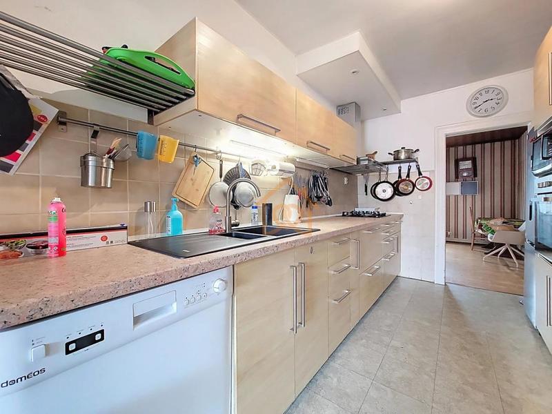 Maison - 126 m² - 7 pièces