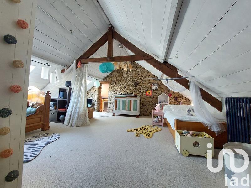 Maison - 190 m² - 7 pièces