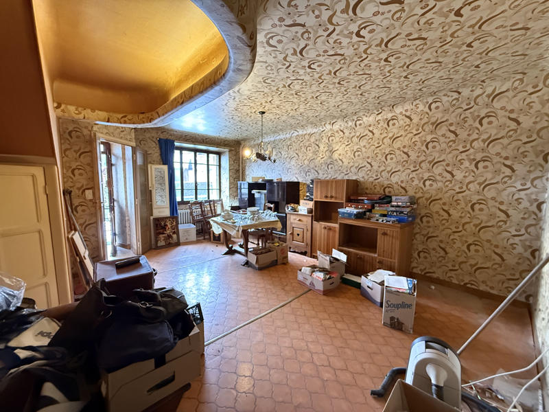 Maison - 180 m² - 6 pièces