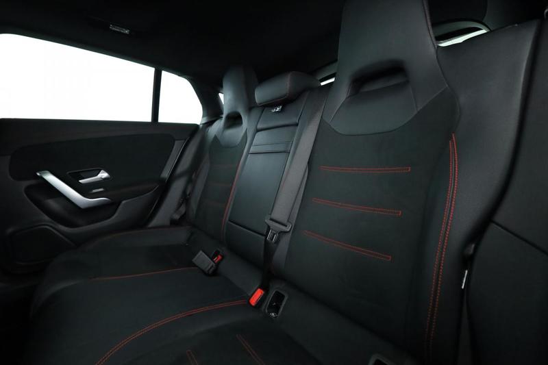 Mercedes Cla Shooting Brake 220 d Amg Line 8g-Dct 190 ch