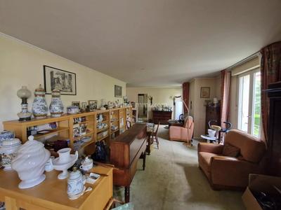 Appartement - 180 m² - 5 pièces