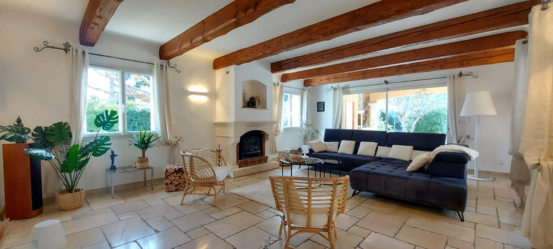 Villa - 240 m² - 7 pièces