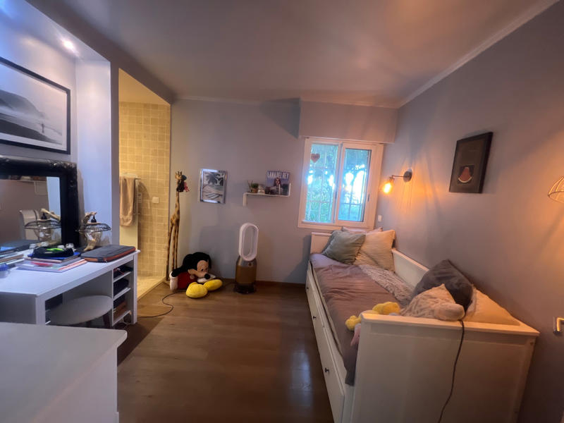 Villa - 220 m² - 8 pièces