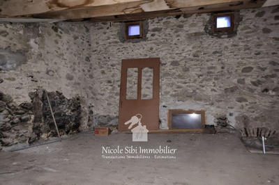 Parking / Garage - 32 m²