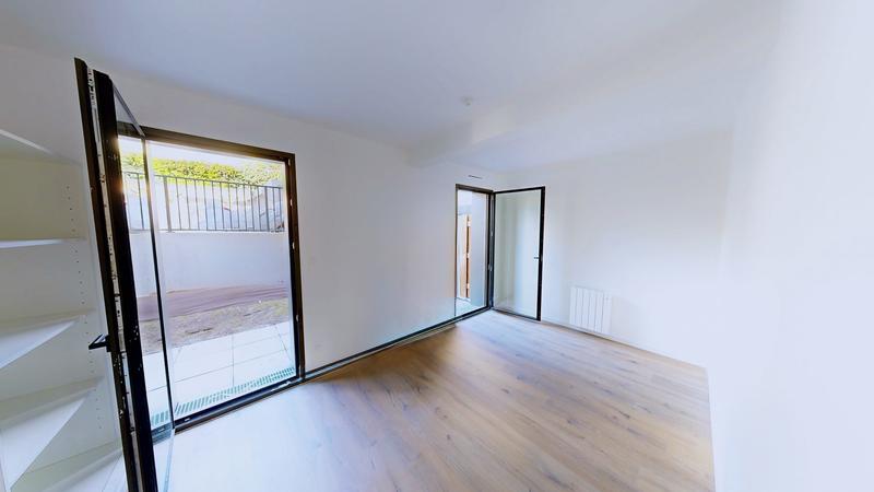 Appartement - 81 m² - 3 pièces