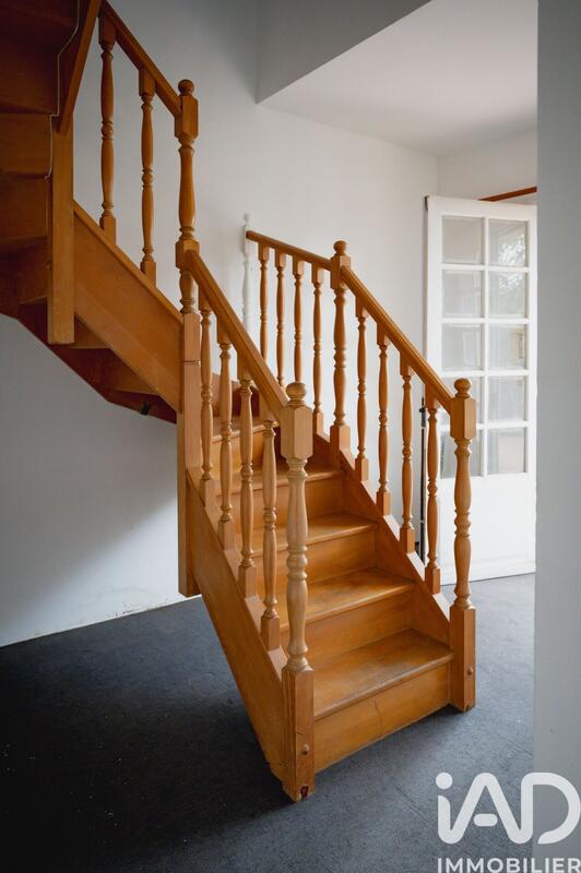 Maison - 122 m² - 6 pièces