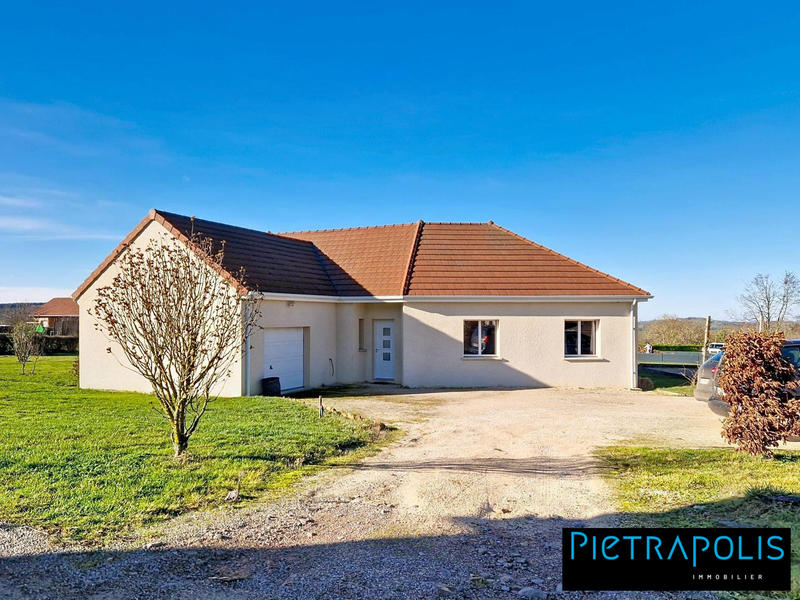 Maison - 140 m² - 7 pièces