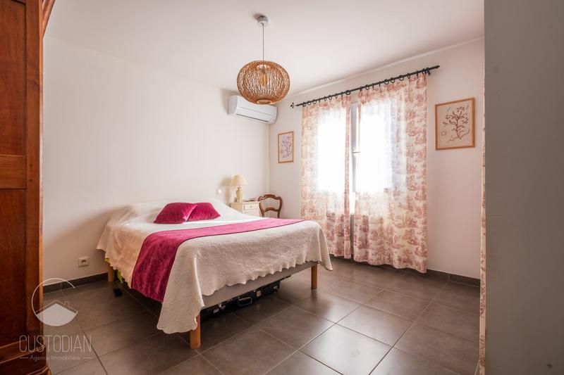 Maison - 96 m² - 4 pièces