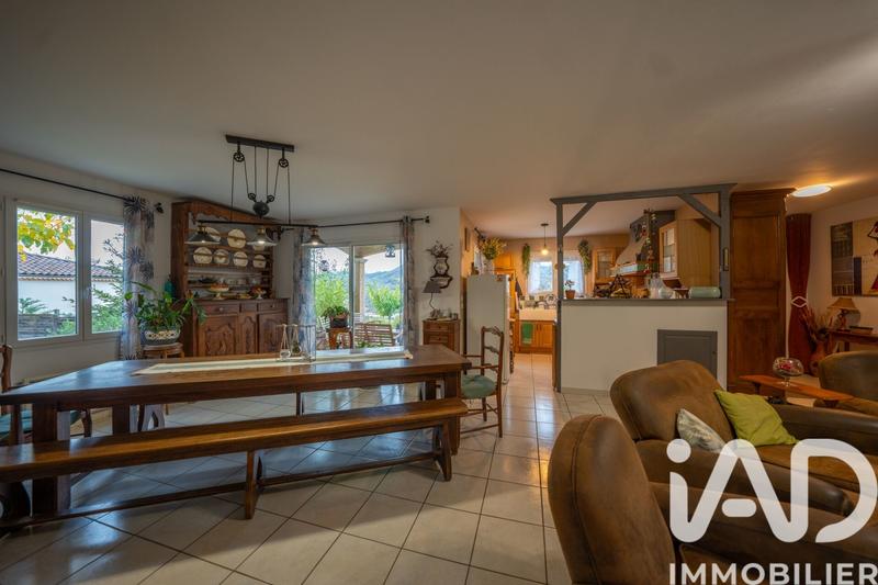 Maison - 101 m² - 4 pièces